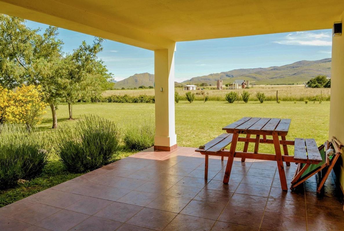 Cabanas De Las Pinturas Villa Sierra de la Ventana Exterior photo